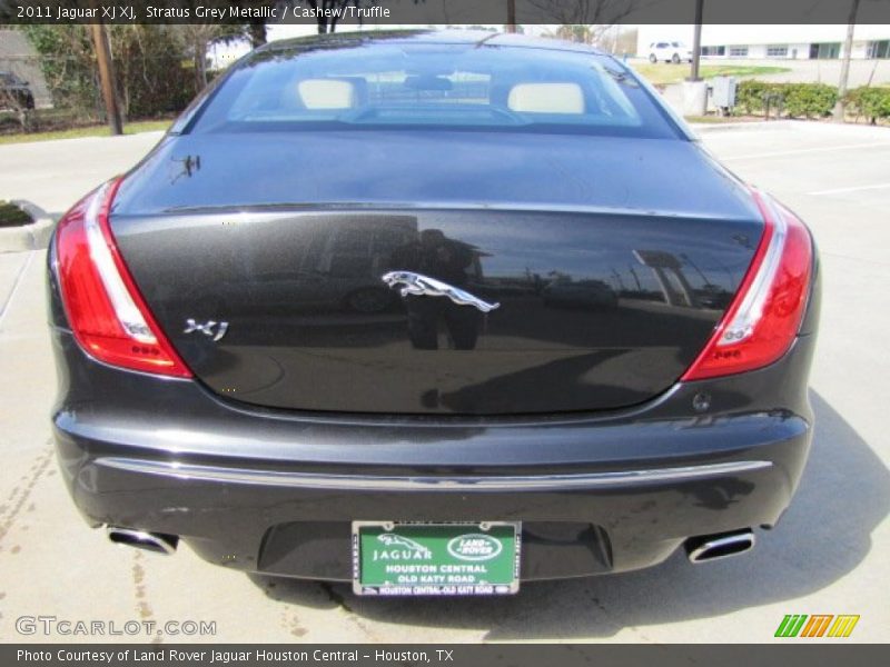 Stratus Grey Metallic / Cashew/Truffle 2011 Jaguar XJ XJ