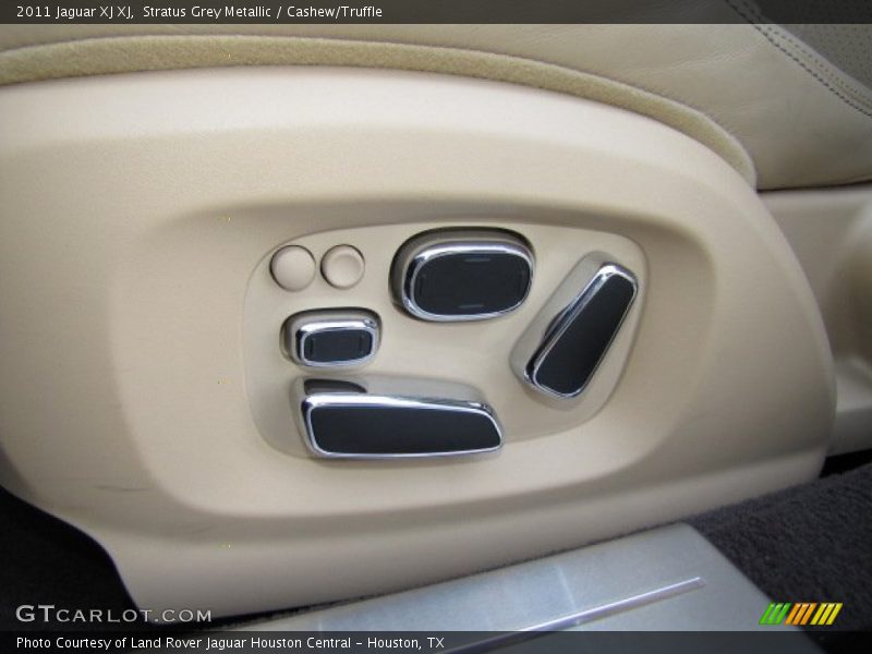 Stratus Grey Metallic / Cashew/Truffle 2011 Jaguar XJ XJ