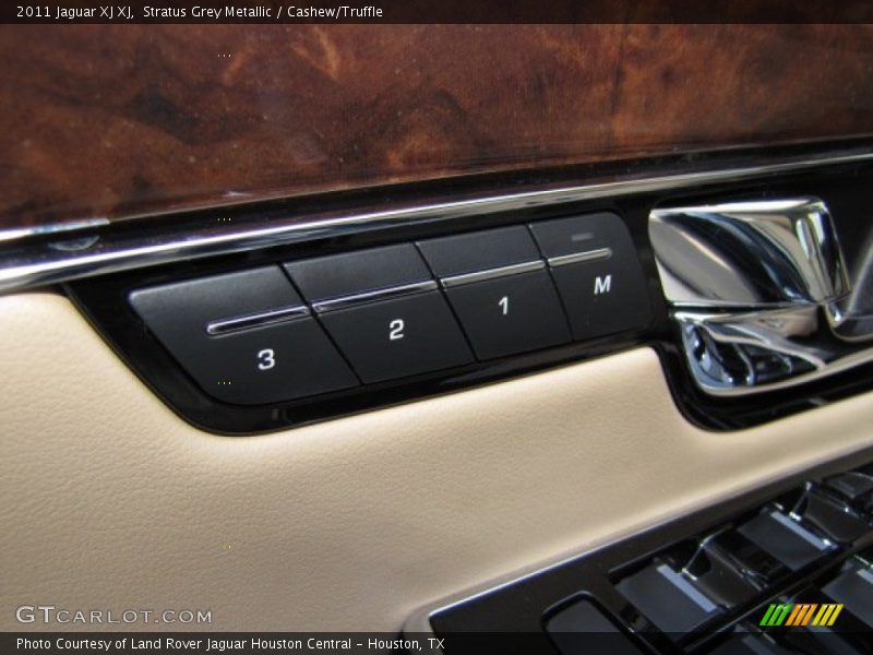 Stratus Grey Metallic / Cashew/Truffle 2011 Jaguar XJ XJ