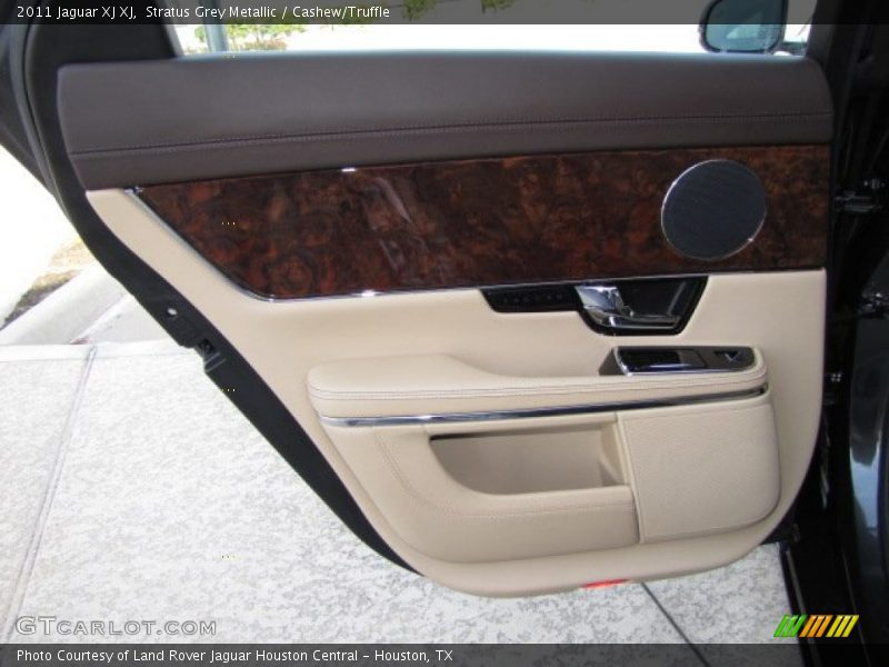 Stratus Grey Metallic / Cashew/Truffle 2011 Jaguar XJ XJ