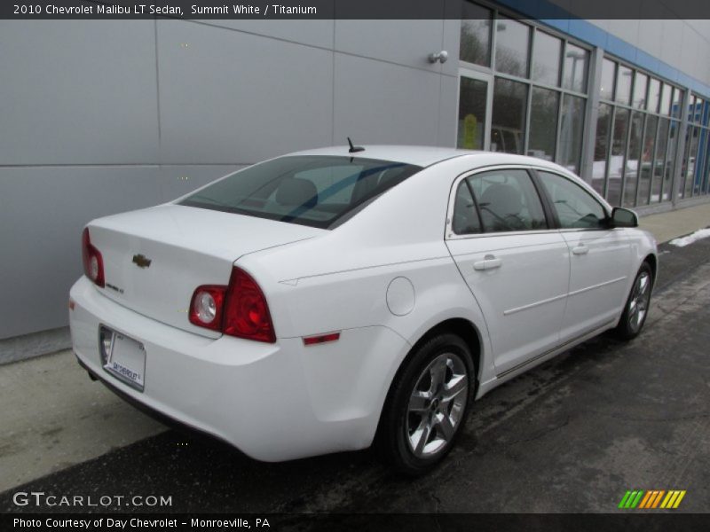 Summit White / Titanium 2010 Chevrolet Malibu LT Sedan