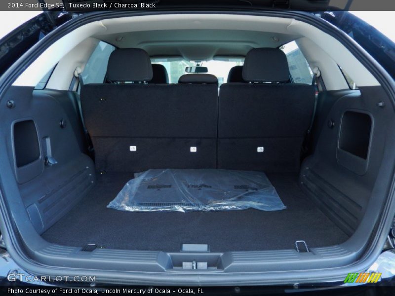  2014 Edge SE Trunk