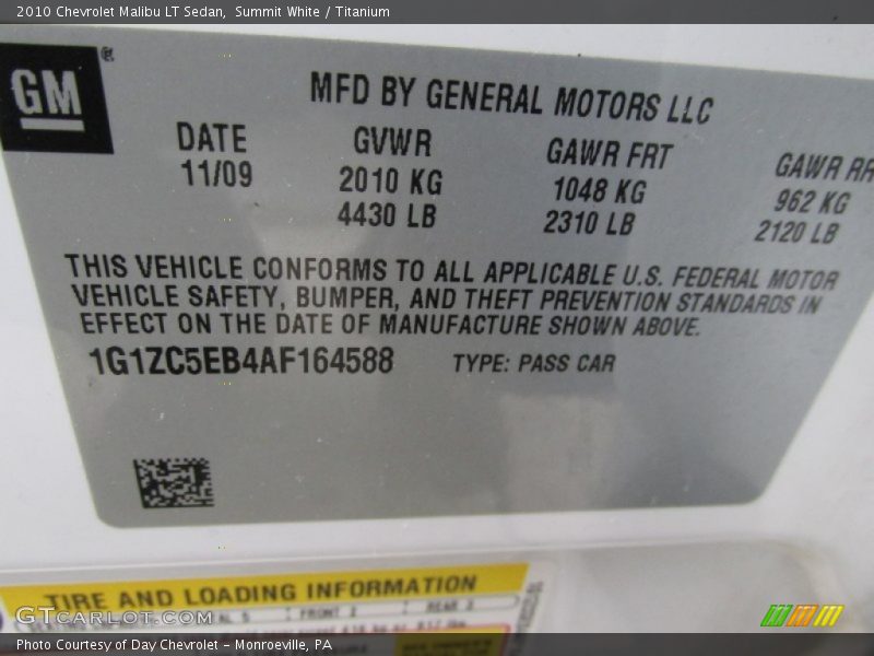 Summit White / Titanium 2010 Chevrolet Malibu LT Sedan