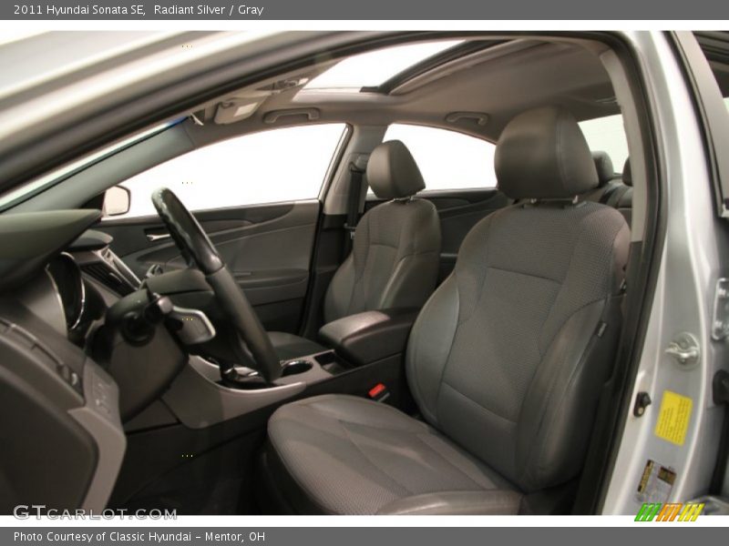 Radiant Silver / Gray 2011 Hyundai Sonata SE