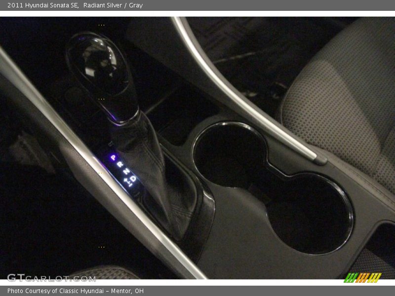 Radiant Silver / Gray 2011 Hyundai Sonata SE
