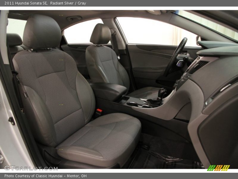 Radiant Silver / Gray 2011 Hyundai Sonata SE