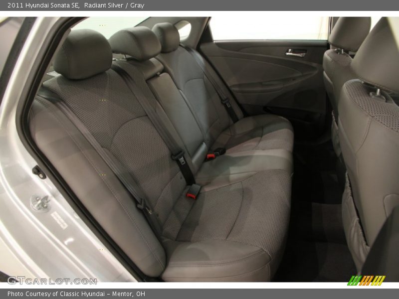 Radiant Silver / Gray 2011 Hyundai Sonata SE
