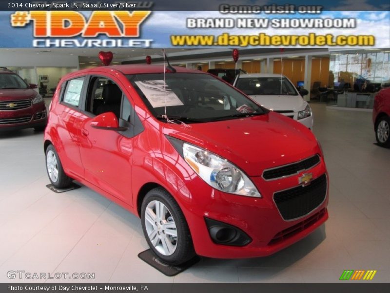 Salsa / Silver/Silver 2014 Chevrolet Spark LS