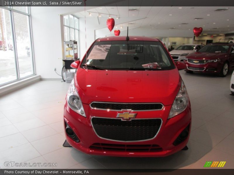 Salsa / Silver/Silver 2014 Chevrolet Spark LS