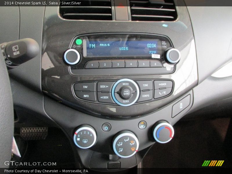 Salsa / Silver/Silver 2014 Chevrolet Spark LS