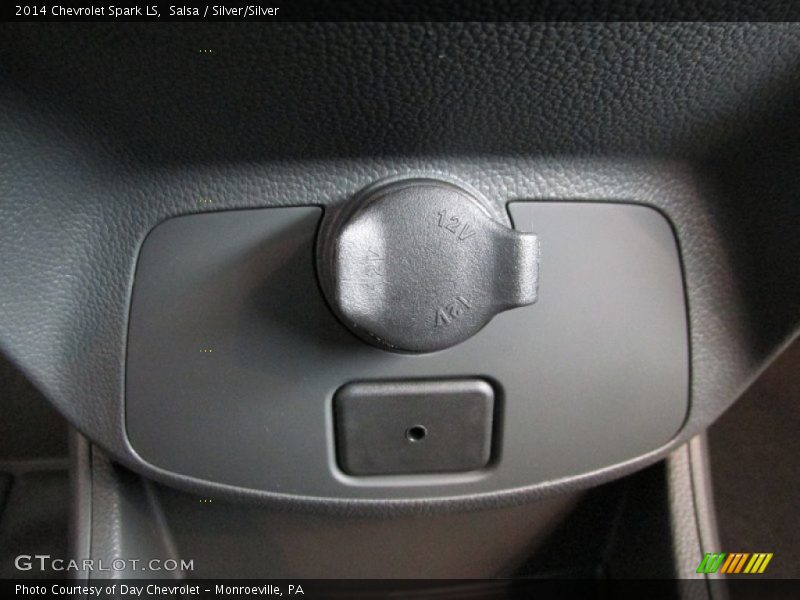 Salsa / Silver/Silver 2014 Chevrolet Spark LS