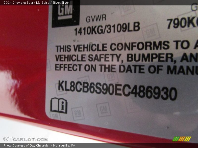 Salsa / Silver/Silver 2014 Chevrolet Spark LS