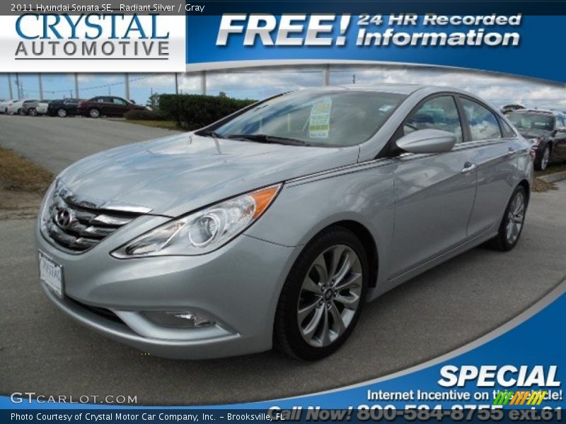 Radiant Silver / Gray 2011 Hyundai Sonata SE