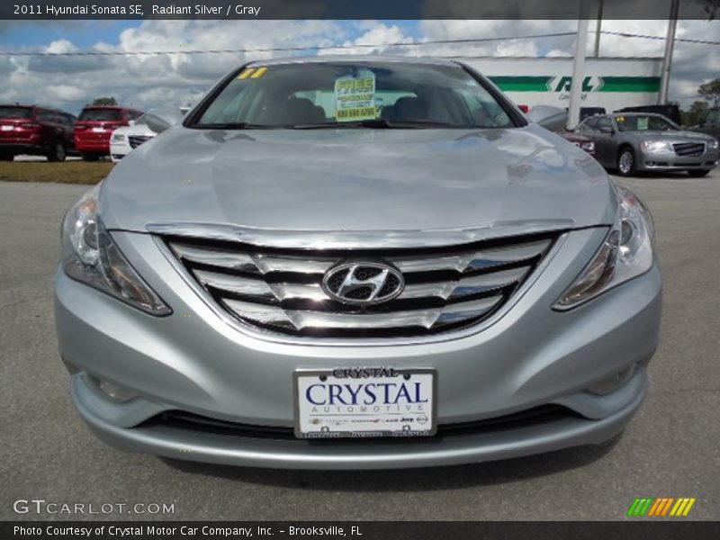 Radiant Silver / Gray 2011 Hyundai Sonata SE