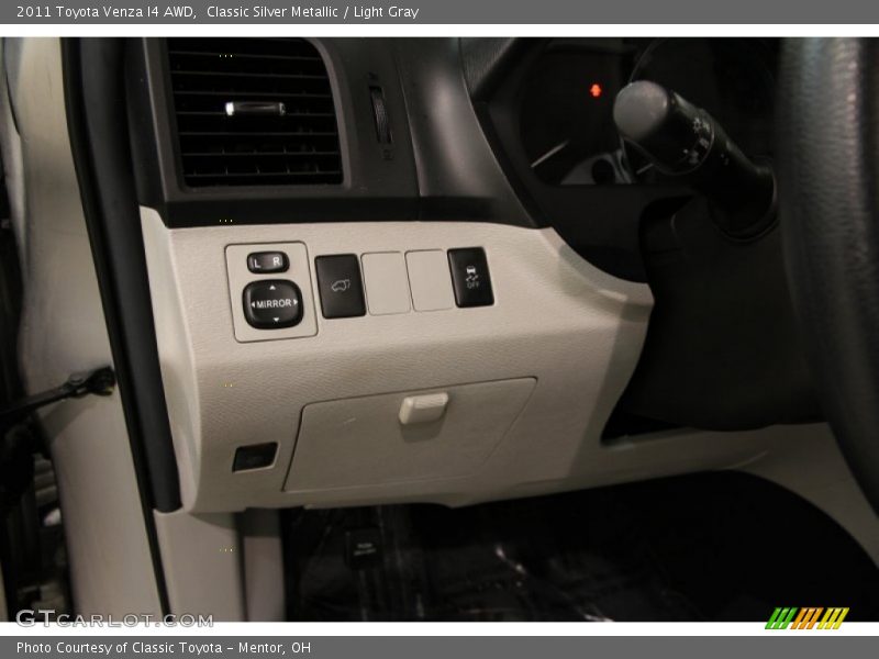 Classic Silver Metallic / Light Gray 2011 Toyota Venza I4 AWD