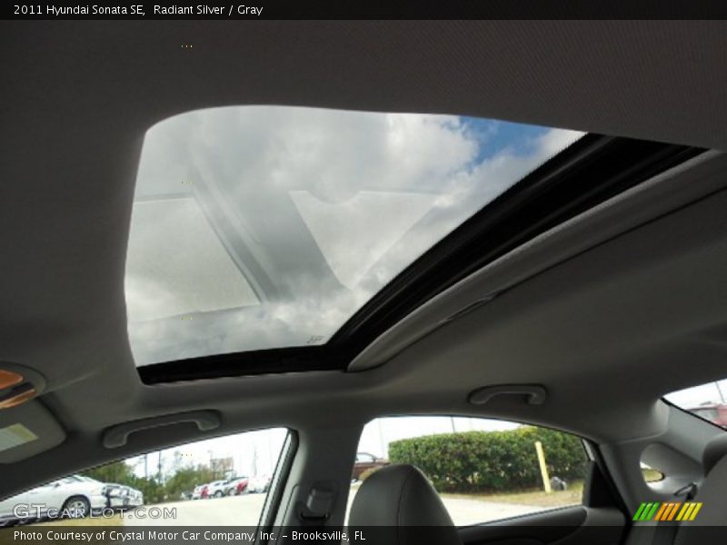 Radiant Silver / Gray 2011 Hyundai Sonata SE