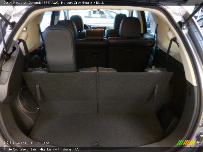 Mercury Gray Metallic / Black 2014 Mitsubishi Outlander SE S-AWC