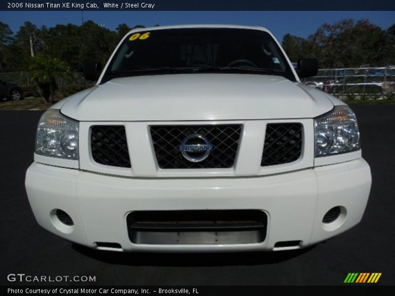 White / Steel Gray 2006 Nissan Titan XE King Cab