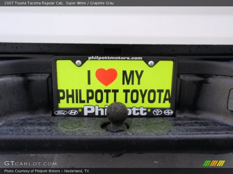 Super White / Graphite Gray 2007 Toyota Tacoma Regular Cab