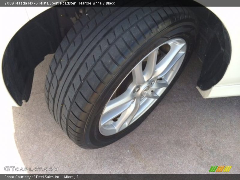 Marble White / Black 2009 Mazda MX-5 Miata Sport Roadster