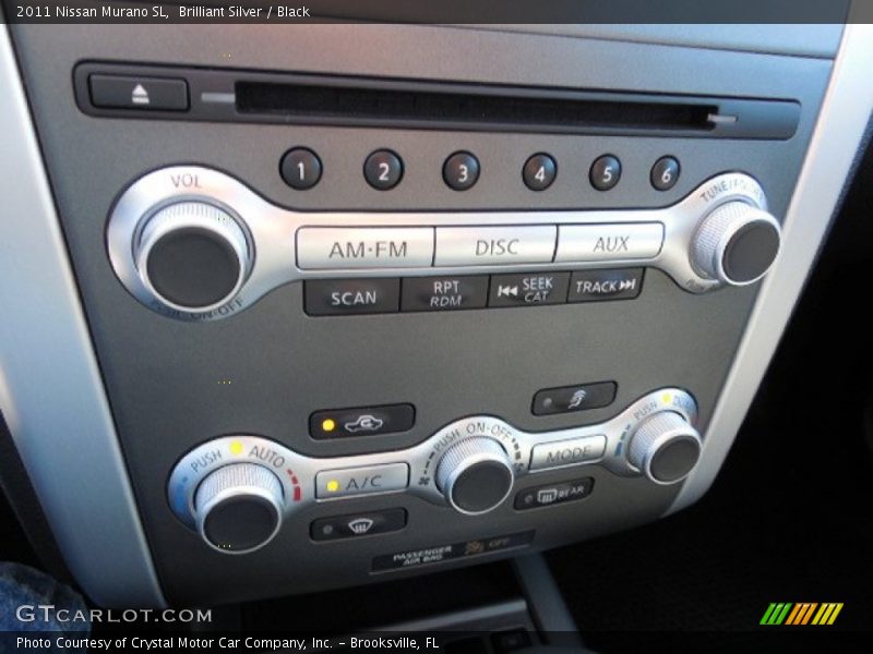 Brilliant Silver / Black 2011 Nissan Murano SL