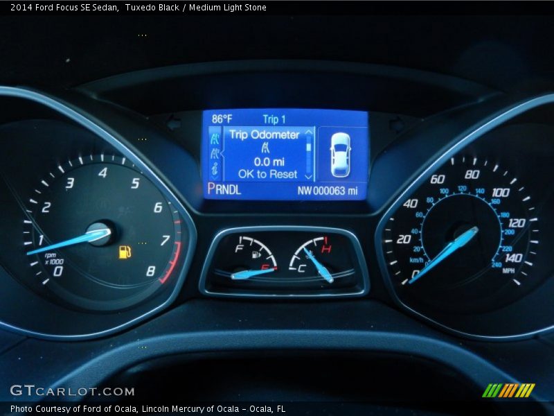 Tuxedo Black / Medium Light Stone 2014 Ford Focus SE Sedan
