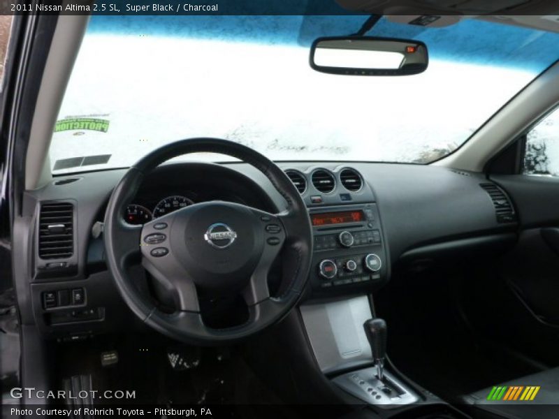 Super Black / Charcoal 2011 Nissan Altima 2.5 SL