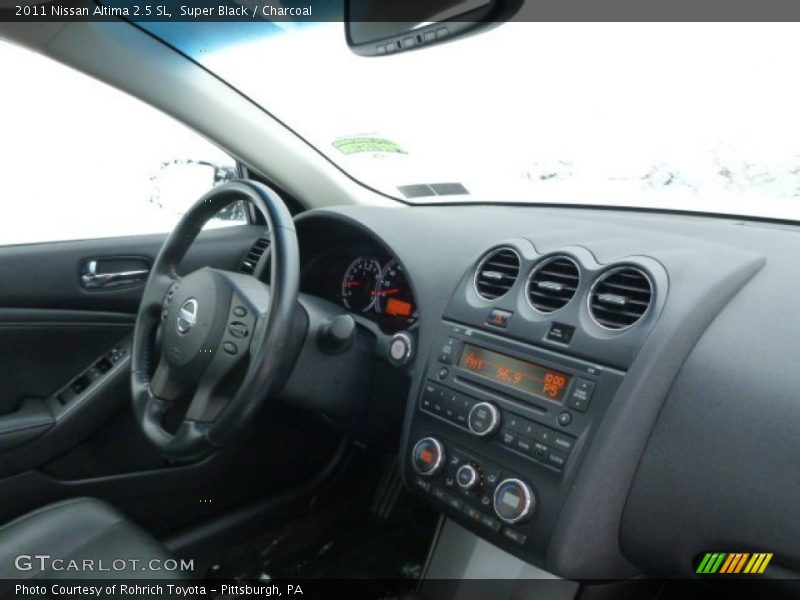 Super Black / Charcoal 2011 Nissan Altima 2.5 SL
