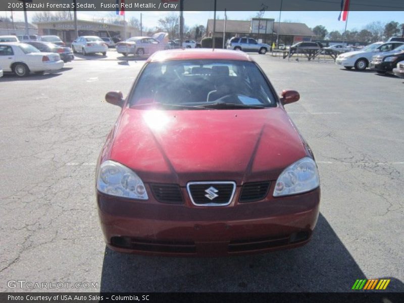 Fusion Red Metallic / Gray 2005 Suzuki Forenza S Sedan