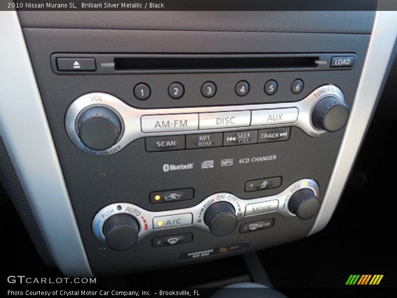 Brilliant Silver Metallic / Black 2010 Nissan Murano SL