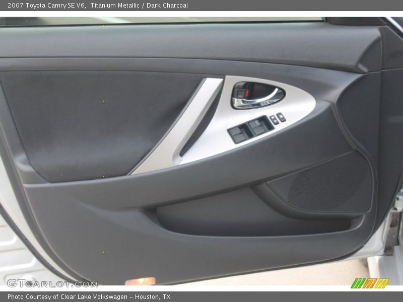 Titanium Metallic / Dark Charcoal 2007 Toyota Camry SE V6