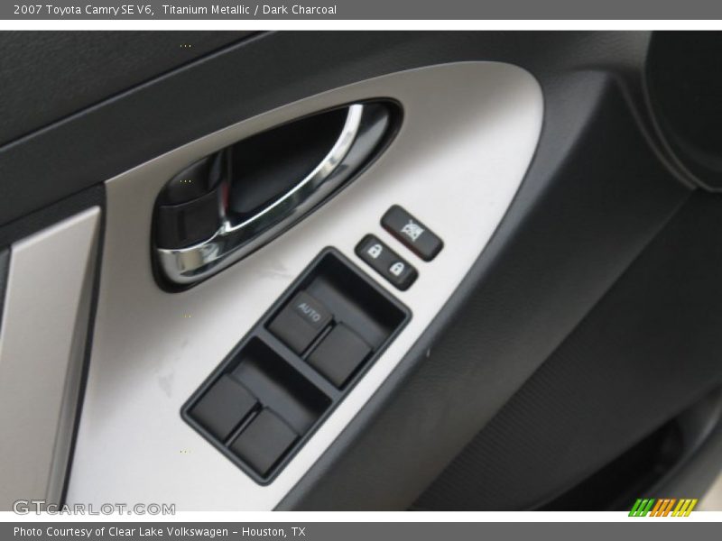 Titanium Metallic / Dark Charcoal 2007 Toyota Camry SE V6
