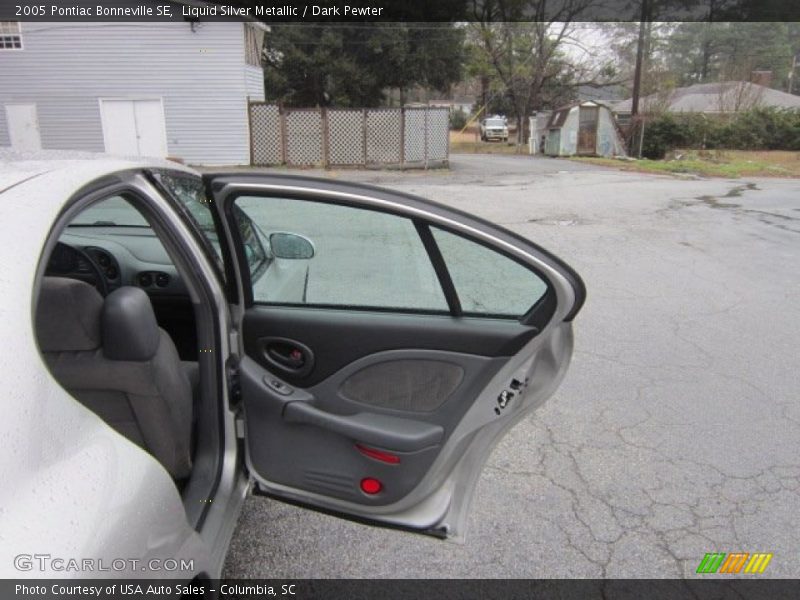 Liquid Silver Metallic / Dark Pewter 2005 Pontiac Bonneville SE