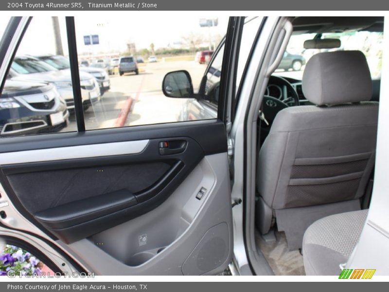 Titanium Metallic / Stone 2004 Toyota 4Runner SR5