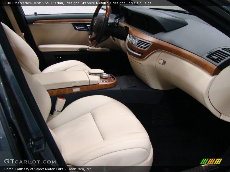 designo Graphite Metallic / designo Porcelain Beige 2007 Mercedes-Benz S 550 Sedan