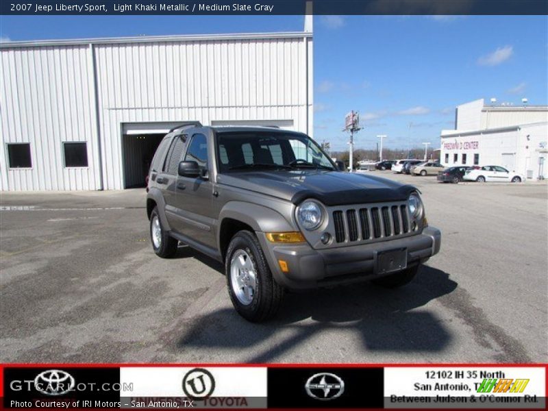Light Khaki Metallic / Medium Slate Gray 2007 Jeep Liberty Sport