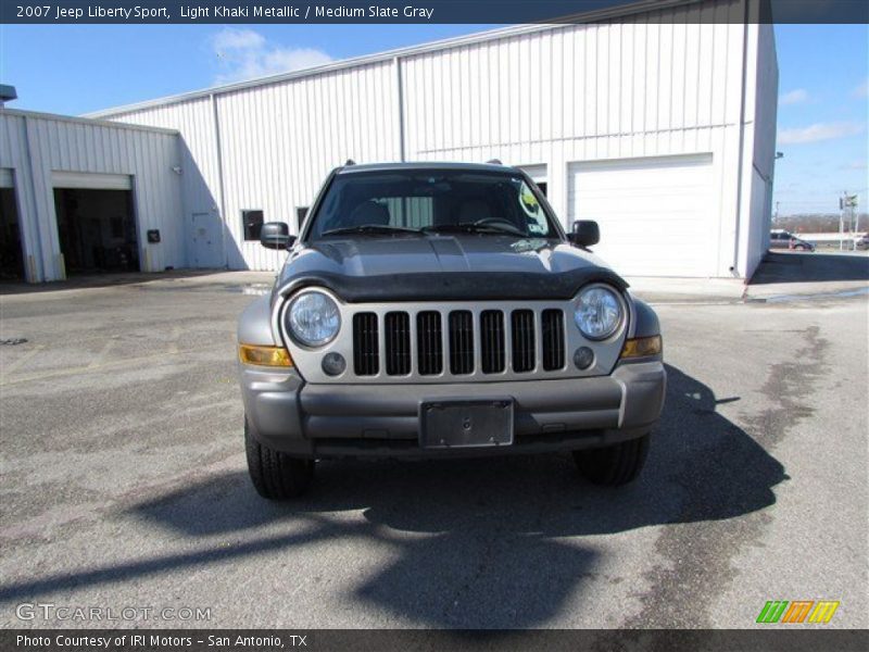 Light Khaki Metallic / Medium Slate Gray 2007 Jeep Liberty Sport