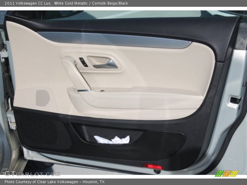 White Gold Metallic / Cornsilk Beige/Black 2011 Volkswagen CC Lux