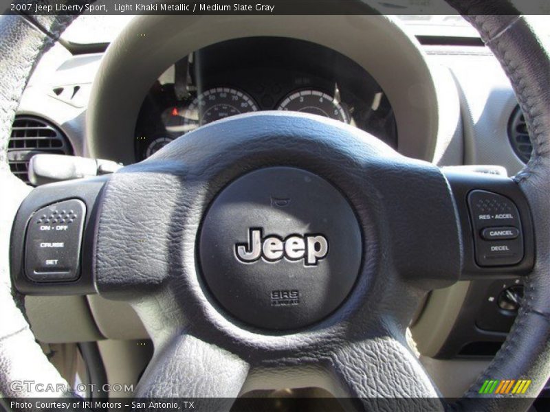 Light Khaki Metallic / Medium Slate Gray 2007 Jeep Liberty Sport