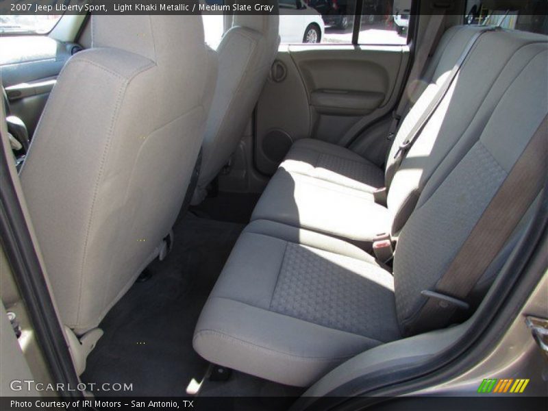 Light Khaki Metallic / Medium Slate Gray 2007 Jeep Liberty Sport