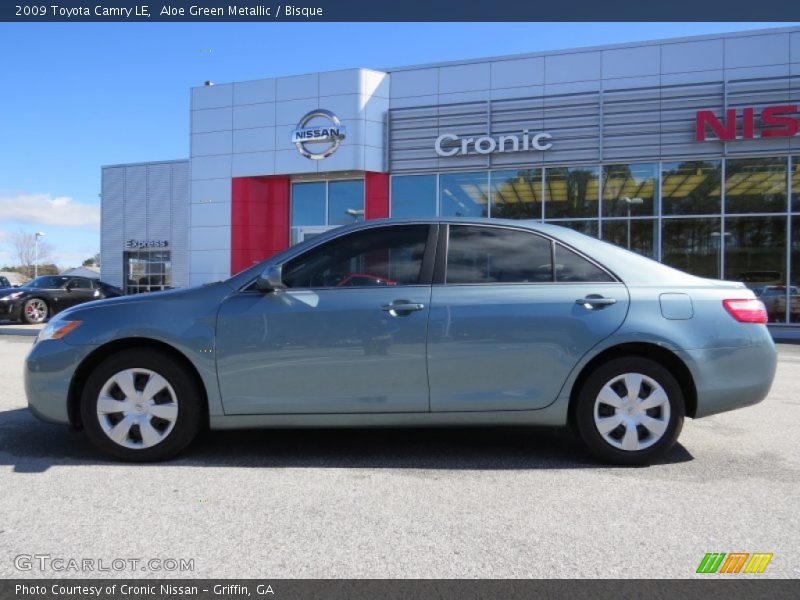 Aloe Green Metallic / Bisque 2009 Toyota Camry LE