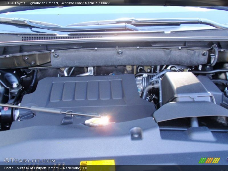 Attitude Black Metallic / Black 2014 Toyota Highlander Limited