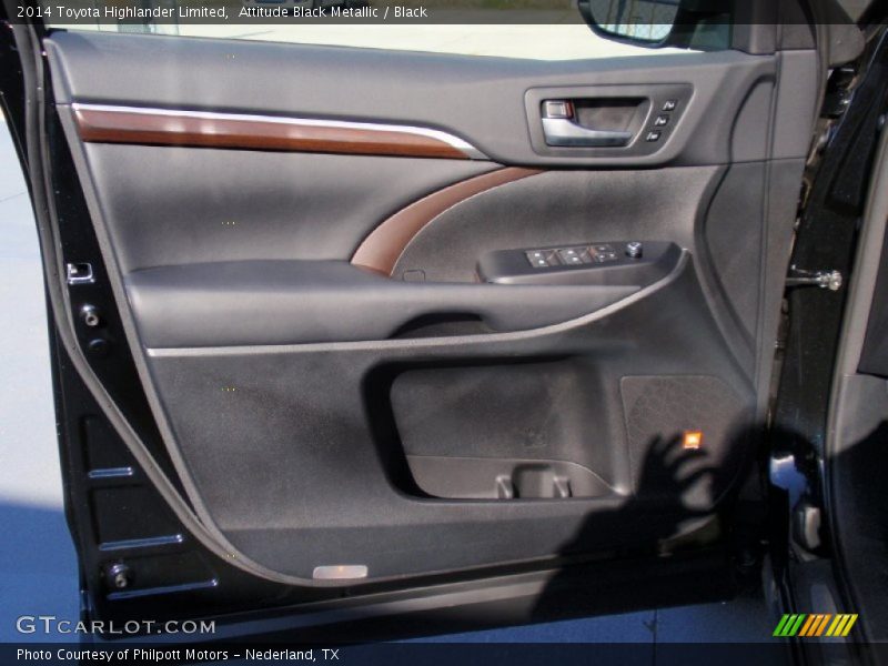 Attitude Black Metallic / Black 2014 Toyota Highlander Limited