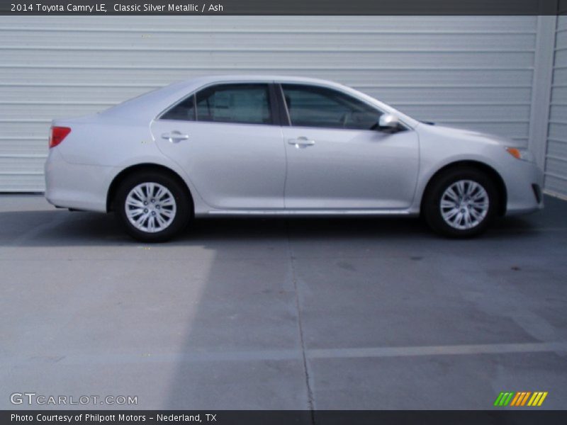 Classic Silver Metallic / Ash 2014 Toyota Camry LE