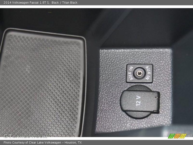 Black / Titan Black 2014 Volkswagen Passat 1.8T S