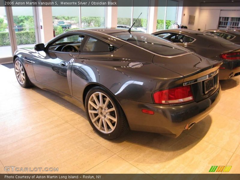 Meteorite Silver / Obsidian Black 2006 Aston Martin Vanquish S