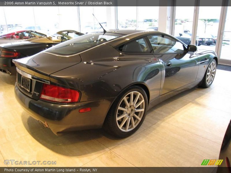 Meteorite Silver / Obsidian Black 2006 Aston Martin Vanquish S