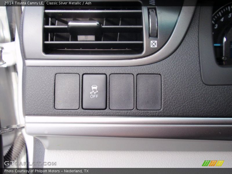 Classic Silver Metallic / Ash 2014 Toyota Camry LE