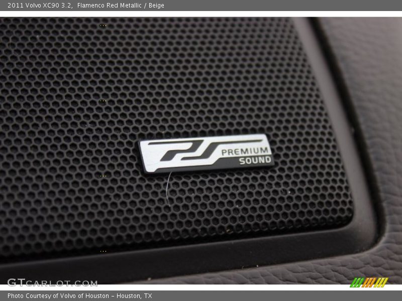 Flamenco Red Metallic / Beige 2011 Volvo XC90 3.2