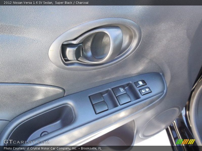 Super Black / Charcoal 2012 Nissan Versa 1.6 SV Sedan